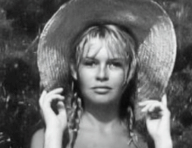 Recognize This Timeless Beauty?: Take a Closer Look at This Iconic Star’s Stunning Transformation Over the Years! Recognize This Timeless Beauty?: Take a Closer Look at This Iconic Star’s Stunning Transformation Over the Years!