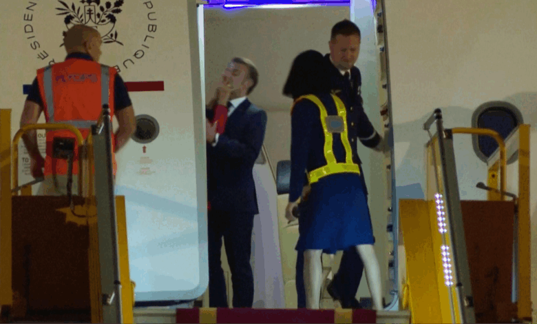 Body language expert breaks down French president Macron’s response moments after wife ‘slapped’ him