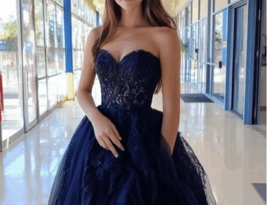 Heart warming story: I Bought a  Prom Dress from a Thrift Store – Inside Was a Note That Changed Three Lives Forever Heart warming story: I Bought a  Prom Dress from a Thrift Store – Inside Was a Note That Changed Three Lives Forever
